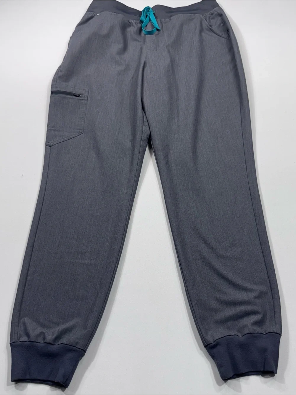 FIGS Scrubs, Zamora Jogger Scrub Pants, Gray, Tapered Ankle Cuffs, Sz. L/T
